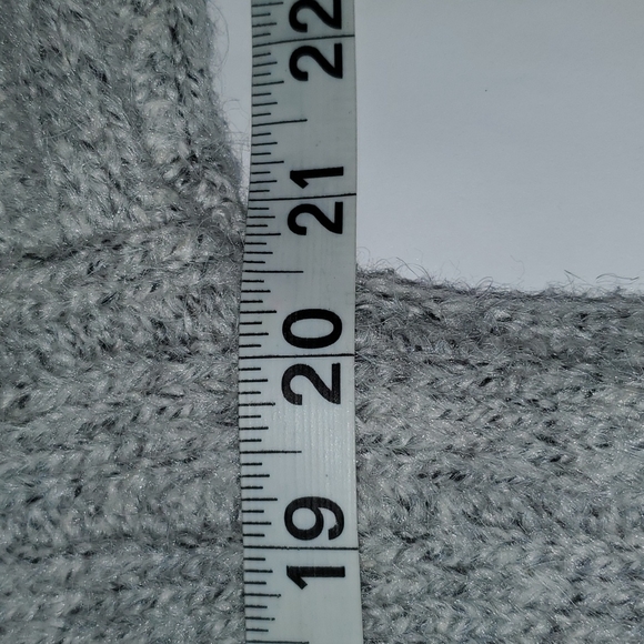 William Rast Grey Turtle Neck Ribbed Sweater Size Small Neutral - Picture 6 of 8